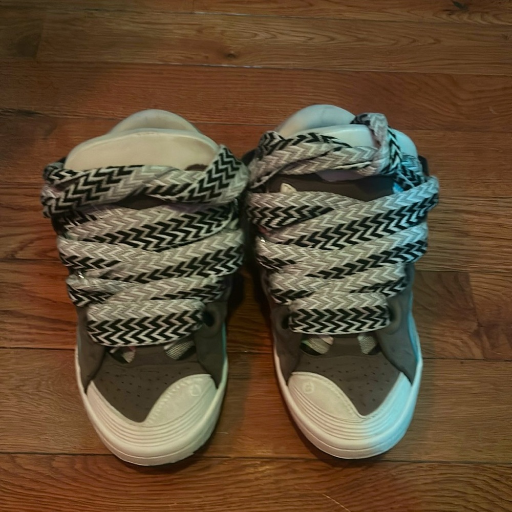 No Box, clean, used, good condition